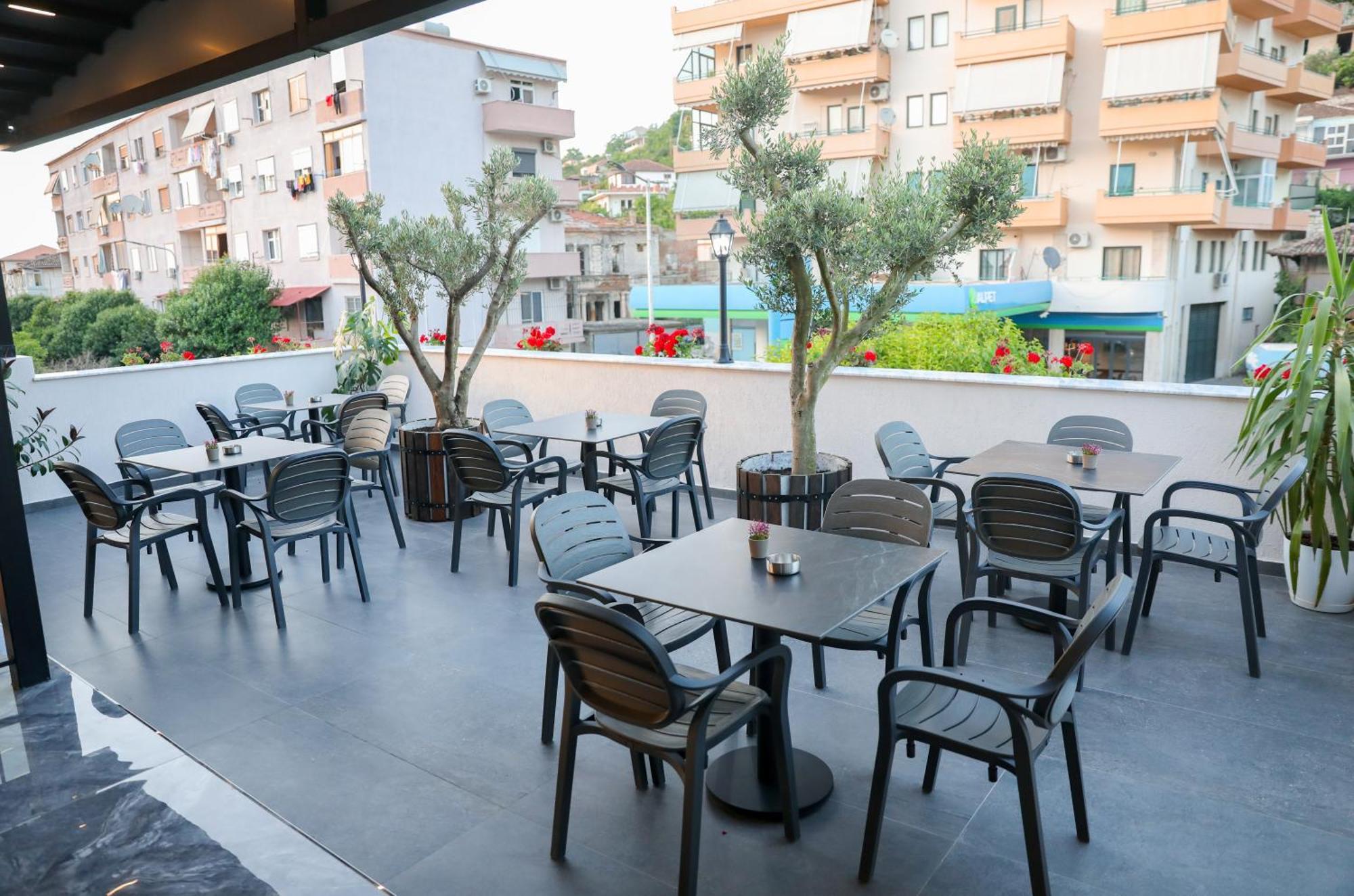 Vila Franko Berat Exterior photo